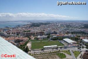 [P18] Vedere spre est. În prim-plan, stadionul Almada Atletico Club » foto by Costi
 - 
<span class="allrVoted glyphicon glyphicon-heart hidden" id="av503065"></span>
<a class="m-l-10 hidden" id="sv503065" onclick="voting_Foto_DelVot(,503065,3414)" role="button">șterge vot <span class="glyphicon glyphicon-remove"></span></a>
<a id="v9503065" class=" c-red"  onclick="voting_Foto_SetVot(503065)" role="button"><span class="glyphicon glyphicon-heart-empty"></span> <b>LIKE</b> = Votează poza</a> <img class="hidden"  id="f503065W9" src="/imagini/loader.gif" border="0" /><span class="AjErrMes hidden" id="e503065ErM"></span>
