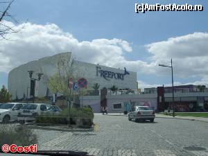 [P23] O mică parte din Freeport.  » foto by Costi
 - 
<span class="allrVoted glyphicon glyphicon-heart hidden" id="av503070"></span>
<a class="m-l-10 hidden" id="sv503070" onclick="voting_Foto_DelVot(,503070,3414)" role="button">șterge vot <span class="glyphicon glyphicon-remove"></span></a>
<a id="v9503070" class=" c-red"  onclick="voting_Foto_SetVot(503070)" role="button"><span class="glyphicon glyphicon-heart-empty"></span> <b>LIKE</b> = Votează poza</a> <img class="hidden"  id="f503070W9" src="/imagini/loader.gif" border="0" /><span class="AjErrMes hidden" id="e503070ErM"></span>