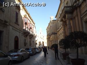 [P22] Triq (strada) Il-Villegaignon, principala arteră din Mdina » foto by irinad
 - 
<span class="allrVoted glyphicon glyphicon-heart hidden" id="av957891"></span>
<a class="m-l-10 hidden" id="sv957891" onclick="voting_Foto_DelVot(,957891,3421)" role="button">șterge vot <span class="glyphicon glyphicon-remove"></span></a>
<a id="v9957891" class=" c-red"  onclick="voting_Foto_SetVot(957891)" role="button"><span class="glyphicon glyphicon-heart-empty"></span> <b>LIKE</b> = Votează poza</a> <img class="hidden"  id="f957891W9" src="/imagini/loader.gif" border="0" /><span class="AjErrMes hidden" id="e957891ErM"></span>