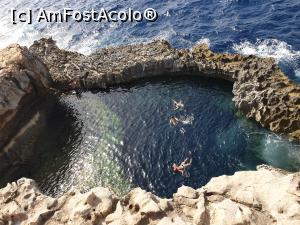 [P30] Blue Hole, o piscina naturala cu latimea de 10 metri, inconjurata de stanci. Aceasta ofera scafandrilor acces usor la mare, fiind una dintre cele mai populare zone. » foto by geani anto
 - 
<span class="allrVoted glyphicon glyphicon-heart hidden" id="av1256813"></span>
<a class="m-l-10 hidden" id="sv1256813" onclick="voting_Foto_DelVot(,1256813,3422)" role="button">șterge vot <span class="glyphicon glyphicon-remove"></span></a>
<a id="v91256813" class=" c-red"  onclick="voting_Foto_SetVot(1256813)" role="button"><span class="glyphicon glyphicon-heart-empty"></span> <b>LIKE</b> = Votează poza</a> <img class="hidden"  id="f1256813W9" src="/imagini/loader.gif" border="0" /><span class="AjErrMes hidden" id="e1256813ErM"></span>