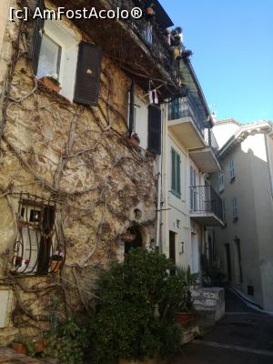[P26] Le Suquet, Cannes » foto by krondia*
 - 
<span class="allrVoted glyphicon glyphicon-heart hidden" id="av1055113"></span>
<a class="m-l-10 hidden" id="sv1055113" onclick="voting_Foto_DelVot(,1055113,3467)" role="button">șterge vot <span class="glyphicon glyphicon-remove"></span></a>
<a id="v91055113" class=" c-red"  onclick="voting_Foto_SetVot(1055113)" role="button"><span class="glyphicon glyphicon-heart-empty"></span> <b>LIKE</b> = Votează poza</a> <img class="hidden"  id="f1055113W9" src="/imagini/loader.gif" border="0" /><span class="AjErrMes hidden" id="e1055113ErM"></span>