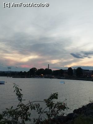 [P44] lacul Mjosa » foto by Yolanda
 - 
<span class="allrVoted glyphicon glyphicon-heart hidden" id="av1265647"></span>
<a class="m-l-10 hidden" id="sv1265647" onclick="voting_Foto_DelVot(,1265647,3499)" role="button">șterge vot <span class="glyphicon glyphicon-remove"></span></a>
<a id="v91265647" class=" c-red"  onclick="voting_Foto_SetVot(1265647)" role="button"><span class="glyphicon glyphicon-heart-empty"></span> <b>LIKE</b> = Votează poza</a> <img class="hidden"  id="f1265647W9" src="/imagini/loader.gif" border="0" /><span class="AjErrMes hidden" id="e1265647ErM"></span>