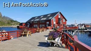 [P18] Restaurantul Brygga, unde am mancat in Lofoten » foto by scoty
 - 
<span class="allrVoted glyphicon glyphicon-heart hidden" id="av1285039"></span>
<a class="m-l-10 hidden" id="sv1285039" onclick="voting_Foto_DelVot(,1285039,3499)" role="button">șterge vot <span class="glyphicon glyphicon-remove"></span></a>
<a id="v91285039" class=" c-red"  onclick="voting_Foto_SetVot(1285039)" role="button"><span class="glyphicon glyphicon-heart-empty"></span> <b>LIKE</b> = Votează poza</a> <img class="hidden"  id="f1285039W9" src="/imagini/loader.gif" border="0" /><span class="AjErrMes hidden" id="e1285039ErM"></span>