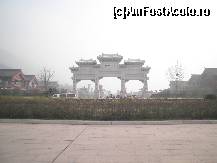 [P17] poarta de intrare in templul Shao-Lin » foto by grecudoina
 - 
<span class="allrVoted glyphicon glyphicon-heart hidden" id="av309164"></span>
<a class="m-l-10 hidden" id="sv309164" onclick="voting_Foto_DelVot(,309164,3501)" role="button">șterge vot <span class="glyphicon glyphicon-remove"></span></a>
<a id="v9309164" class=" c-red"  onclick="voting_Foto_SetVot(309164)" role="button"><span class="glyphicon glyphicon-heart-empty"></span> <b>LIKE</b> = Votează poza</a> <img class="hidden"  id="f309164W9" src="/imagini/loader.gif" border="0" /><span class="AjErrMes hidden" id="e309164ErM"></span>