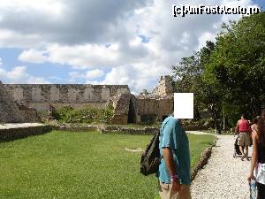 [P02] diverse construcii la Uxmal » foto by buterfly*
 - 
<span class="allrVoted glyphicon glyphicon-heart hidden" id="av507698"></span>
<a class="m-l-10 hidden" id="sv507698" onclick="voting_Foto_DelVot(,507698,3507)" role="button">șterge vot <span class="glyphicon glyphicon-remove"></span></a>
<a id="v9507698" class=" c-red"  onclick="voting_Foto_SetVot(507698)" role="button"><span class="glyphicon glyphicon-heart-empty"></span> <b>LIKE</b> = Votează poza</a> <img class="hidden"  id="f507698W9" src="/imagini/loader.gif" border="0" /><span class="AjErrMes hidden" id="e507698ErM"></span>