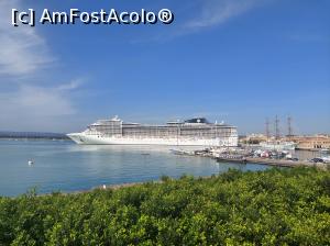 P02 [OCT-2022] Vas de croazieră acostat în Siracusa, vedere de pe Ponte Nuovo Santa Lucia.