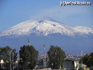 P01 [APR-2015] Un prim contact vizual cu Etna la iesirea din aeroport