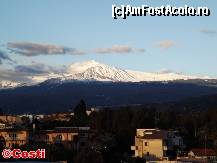 [P04] Etna văzut de pe terasa hotelului, în prima dimineaţă în Sicilia » foto by Costi
 - 
<span class="allrVoted glyphicon glyphicon-heart hidden" id="av405012"></span>
<a class="m-l-10 hidden" id="sv405012" onclick="voting_Foto_DelVot(,405012,3509)" role="button">șterge vot <span class="glyphicon glyphicon-remove"></span></a>
<a id="v9405012" class=" c-red"  onclick="voting_Foto_SetVot(405012)" role="button"><span class="glyphicon glyphicon-heart-empty"></span> <b>LIKE</b> = Votează poza</a> <img class="hidden"  id="f405012W9" src="/imagini/loader.gif" border="0" /><span class="AjErrMes hidden" id="e405012ErM"></span>