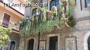 P24 [JUN-2017] Un balcon din Taormina