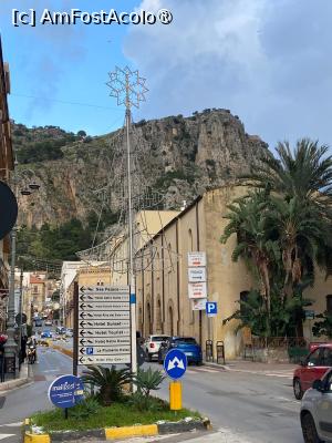 [P15] Cefalu-în față drumul de acces spre Rocca » foto by Yersinia Pestis
 - 
<span class="allrVoted glyphicon glyphicon-heart hidden" id="av1515259"></span>
<a class="m-l-10 hidden" id="sv1515259" onclick="voting_Foto_DelVot(,1515259,3510)" role="button">șterge vot <span class="glyphicon glyphicon-remove"></span></a>
<a id="v91515259" class=" c-red"  onclick="voting_Foto_SetVot(1515259)" role="button"><span class="glyphicon glyphicon-heart-empty"></span> <b>LIKE</b> = Votează poza</a> <img class="hidden"  id="f1515259W9" src="/imagini/loader.gif" border="0" /><span class="AjErrMes hidden" id="e1515259ErM"></span>