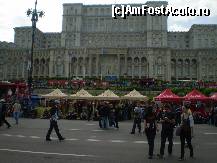 [P35] Palatul Parlamentului din Bucureşti! De parcă pentru asta venise cineva aici pe 16 mai 2010 !!! » foto by RobertCodescu
 - 
<span class="allrVoted glyphicon glyphicon-heart hidden" id="av142980"></span>
<a class="m-l-10 hidden" id="sv142980" onclick="voting_Foto_DelVot(,142980,3511)" role="button">șterge vot <span class="glyphicon glyphicon-remove"></span></a>
<a id="v9142980" class=" c-red"  onclick="voting_Foto_SetVot(142980)" role="button"><span class="glyphicon glyphicon-heart-empty"></span> <b>LIKE</b> = Votează poza</a> <img class="hidden"  id="f142980W9" src="/imagini/loader.gif" border="0" /><span class="AjErrMes hidden" id="e142980ErM"></span>