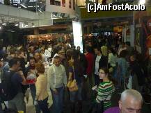 [P02] Târgul de carte Gaudeamus 2010 - lume multă, monşer! » foto by Dragoș_MD
 - 
<span class="allrVoted glyphicon glyphicon-heart hidden" id="av165107"></span>
<a class="m-l-10 hidden" id="sv165107" onclick="voting_Foto_DelVot(,165107,3511)" role="button">șterge vot <span class="glyphicon glyphicon-remove"></span></a>
<a id="v9165107" class=" c-red"  onclick="voting_Foto_SetVot(165107)" role="button"><span class="glyphicon glyphicon-heart-empty"></span> <b>LIKE</b> = Votează poza</a> <img class="hidden"  id="f165107W9" src="/imagini/loader.gif" border="0" /><span class="AjErrMes hidden" id="e165107ErM"></span>