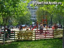 [P19] Singurul loc de joaca amenajat pt. copii din Parcul Obor » foto by ileanaxperta*
 - 
<span class="allrVoted glyphicon glyphicon-heart hidden" id="av67520"></span>
<a class="m-l-10 hidden" id="sv67520" onclick="voting_Foto_DelVot(,67520,3511)" role="button">șterge vot <span class="glyphicon glyphicon-remove"></span></a>
<a id="v967520" class=" c-red"  onclick="voting_Foto_SetVot(67520)" role="button"><span class="glyphicon glyphicon-heart-empty"></span> <b>LIKE</b> = Votează poza</a> <img class="hidden"  id="f67520W9" src="/imagini/loader.gif" border="0" /><span class="AjErrMes hidden" id="e67520ErM"></span>