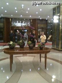 [P06] Hotel Intercontinental , intrarea in hotel » foto by Maria Smeu
 - 
<span class="allrVoted glyphicon glyphicon-heart hidden" id="av83344"></span>
<a class="m-l-10 hidden" id="sv83344" onclick="voting_Foto_DelVot(,83344,3511)" role="button">șterge vot <span class="glyphicon glyphicon-remove"></span></a>
<a id="v983344" class=" c-red"  onclick="voting_Foto_SetVot(83344)" role="button"><span class="glyphicon glyphicon-heart-empty"></span> <b>LIKE</b> = Votează poza</a> <img class="hidden"  id="f83344W9" src="/imagini/loader.gif" border="0" /><span class="AjErrMes hidden" id="e83344ErM"></span>