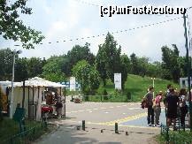 [P18] Intrarea in parc dinspre Tineretului » foto by pink_gabi*
 - 
<span class="allrVoted glyphicon glyphicon-heart hidden" id="av87448"></span>
<a class="m-l-10 hidden" id="sv87448" onclick="voting_Foto_DelVot(,87448,3511)" role="button">șterge vot <span class="glyphicon glyphicon-remove"></span></a>
<a id="v987448" class=" c-red"  onclick="voting_Foto_SetVot(87448)" role="button"><span class="glyphicon glyphicon-heart-empty"></span> <b>LIKE</b> = Votează poza</a> <img class="hidden"  id="f87448W9" src="/imagini/loader.gif" border="0" /><span class="AjErrMes hidden" id="e87448ErM"></span>