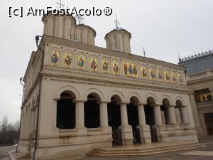 [P01] Catedrala Patriarhală - Biserica mare, fațada vestică. » foto by iulianic
 - 
<span class="allrVoted glyphicon glyphicon-heart hidden" id="av1215815"></span>
<a class="m-l-10 hidden" id="sv1215815" onclick="voting_Foto_DelVot(,1215815,3511)" role="button">șterge vot <span class="glyphicon glyphicon-remove"></span></a>
<a id="v91215815" class=" c-red"  onclick="voting_Foto_SetVot(1215815)" role="button"><span class="glyphicon glyphicon-heart-empty"></span> <b>LIKE</b> = Votează poza</a> <img class="hidden"  id="f1215815W9" src="/imagini/loader.gif" border="0" /><span class="AjErrMes hidden" id="e1215815ErM"></span>