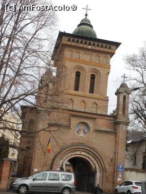 [P13] Mănăstirea Antim - Clopotnița și gangul de la intrare. » foto by iulianic
 - 
<span class="allrVoted glyphicon glyphicon-heart hidden" id="av1215827"></span>
<a class="m-l-10 hidden" id="sv1215827" onclick="voting_Foto_DelVot(,1215827,3511)" role="button">șterge vot <span class="glyphicon glyphicon-remove"></span></a>
<a id="v91215827" class=" c-red"  onclick="voting_Foto_SetVot(1215827)" role="button"><span class="glyphicon glyphicon-heart-empty"></span> <b>LIKE</b> = Votează poza</a> <img class="hidden"  id="f1215827W9" src="/imagini/loader.gif" border="0" /><span class="AjErrMes hidden" id="e1215827ErM"></span>