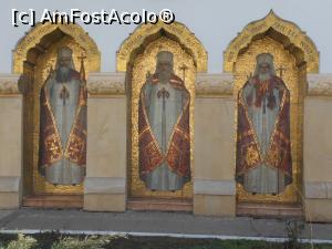 [P37] Mănăstirea Duminica Sfinților Rom&acirc;ni - Pe latura vestică, cei trei patriarhi. » foto by iulianic
 - 
<span class="allrVoted glyphicon glyphicon-heart hidden" id="av1215851"></span>
<a class="m-l-10 hidden" id="sv1215851" onclick="voting_Foto_DelVot(,1215851,3511)" role="button">șterge vot <span class="glyphicon glyphicon-remove"></span></a>
<a id="v91215851" class=" c-red"  onclick="voting_Foto_SetVot(1215851)" role="button"><span class="glyphicon glyphicon-heart-empty"></span> <b>LIKE</b> = Votează poza</a> <img class="hidden"  id="f1215851W9" src="/imagini/loader.gif" border="0" /><span class="AjErrMes hidden" id="e1215851ErM"></span>