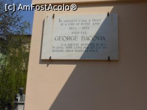 [P12] Casa Memorială "George Bacovia" - Placa informativă de la intrare. » foto by iulianic
 - 
<span class="allrVoted glyphicon glyphicon-heart hidden" id="av1216486"></span>
<a class="m-l-10 hidden" id="sv1216486" onclick="voting_Foto_DelVot(,1216486,3511)" role="button">șterge vot <span class="glyphicon glyphicon-remove"></span></a>
<a id="v91216486" class=" c-red"  onclick="voting_Foto_SetVot(1216486)" role="button"><span class="glyphicon glyphicon-heart-empty"></span> <b>LIKE</b> = Votează poza</a> <img class="hidden"  id="f1216486W9" src="/imagini/loader.gif" border="0" /><span class="AjErrMes hidden" id="e1216486ErM"></span>
