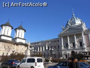 [P17] Clădiri emblematice în capitală - Spitalul Colțea, intrarea principală.  » foto by iulianic
 - 
<span class="allrVoted glyphicon glyphicon-heart hidden" id="av715079"></span>
<a class="m-l-10 hidden" id="sv715079" onclick="voting_Foto_DelVot(,715079,3511)" role="button">șterge vot <span class="glyphicon glyphicon-remove"></span></a>
<a id="v9715079" class=" c-red"  onclick="voting_Foto_SetVot(715079)" role="button"><span class="glyphicon glyphicon-heart-empty"></span> <b>LIKE</b> = Votează poza</a> <img class="hidden"  id="f715079W9" src="/imagini/loader.gif" border="0" /><span class="AjErrMes hidden" id="e715079ErM"></span>