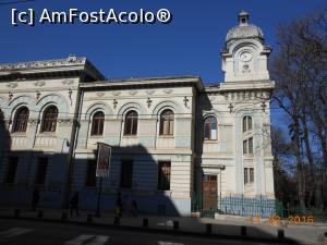 [P27] Clădiri emblematice în capitală - Colegiul Național Gh. Lazăr.  » foto by iulianic
 - 
<span class="allrVoted glyphicon glyphicon-heart hidden" id="av715089"></span>
<a class="m-l-10 hidden" id="sv715089" onclick="voting_Foto_DelVot(,715089,3511)" role="button">șterge vot <span class="glyphicon glyphicon-remove"></span></a>
<a id="v9715089" class=" c-red"  onclick="voting_Foto_SetVot(715089)" role="button"><span class="glyphicon glyphicon-heart-empty"></span> <b>LIKE</b> = Votează poza</a> <img class="hidden"  id="f715089W9" src="/imagini/loader.gif" border="0" /><span class="AjErrMes hidden" id="e715089ErM"></span>