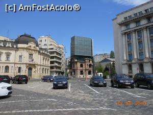[P06] București - Sediul Uniunii Arhitecţilor din România văzut din Piața Revoluției.  » foto by iulianic
 - 
<span class="allrVoted glyphicon glyphicon-heart hidden" id="av730600"></span>
<a class="m-l-10 hidden" id="sv730600" onclick="voting_Foto_DelVot(,730600,3511)" role="button">șterge vot <span class="glyphicon glyphicon-remove"></span></a>
<a id="v9730600" class=" c-red"  onclick="voting_Foto_SetVot(730600)" role="button"><span class="glyphicon glyphicon-heart-empty"></span> <b>LIKE</b> = Votează poza</a> <img class="hidden"  id="f730600W9" src="/imagini/loader.gif" border="0" /><span class="AjErrMes hidden" id="e730600ErM"></span>