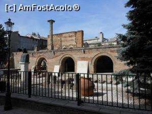 [P01] București - Ruinele ansamblului arhitectonic Curtea Domnească.  » foto by iulianic
 - 
<span class="allrVoted glyphicon glyphicon-heart hidden" id="av1110227"></span>
<a class="m-l-10 hidden" id="sv1110227" onclick="voting_Foto_DelVot(,1110227,3511)" role="button">șterge vot <span class="glyphicon glyphicon-remove"></span></a>
<a id="v91110227" class=" c-red"  onclick="voting_Foto_SetVot(1110227)" role="button"><span class="glyphicon glyphicon-heart-empty"></span> <b>LIKE</b> = Votează poza</a> <img class="hidden"  id="f1110227W9" src="/imagini/loader.gif" border="0" /><span class="AjErrMes hidden" id="e1110227ErM"></span>