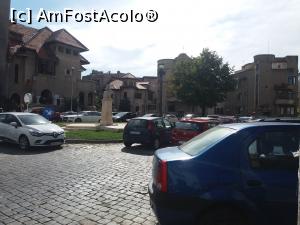 [P38] Piata Spaniei - in stanga este Casa Barbu Brezianu » foto by vulpe mihaela
 - 
<span class="allrVoted glyphicon glyphicon-heart hidden" id="av1013629"></span>
<a class="m-l-10 hidden" id="sv1013629" onclick="voting_Foto_DelVot(,1013629,3511)" role="button">șterge vot <span class="glyphicon glyphicon-remove"></span></a>
<a id="v91013629" class=" c-red"  onclick="voting_Foto_SetVot(1013629)" role="button"><span class="glyphicon glyphicon-heart-empty"></span> <b>LIKE</b> = Votează poza</a> <img class="hidden"  id="f1013629W9" src="/imagini/loader.gif" border="0" /><span class="AjErrMes hidden" id="e1013629ErM"></span>