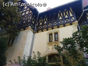 [P05] Vila Herescu - vazuta din bld Dacia » foto by vulpe mihaela
 - 
<span class="allrVoted glyphicon glyphicon-heart hidden" id="av1013587"></span>
<a class="m-l-10 hidden" id="sv1013587" onclick="voting_Foto_DelVot(,1013587,3511)" role="button">șterge vot <span class="glyphicon glyphicon-remove"></span></a>
<a id="v91013587" class=" c-red"  onclick="voting_Foto_SetVot(1013587)" role="button"><span class="glyphicon glyphicon-heart-empty"></span> <b>LIKE</b> = Votează poza</a> <img class="hidden"  id="f1013587W9" src="/imagini/loader.gif" border="0" /><span class="AjErrMes hidden" id="e1013587ErM"></span>