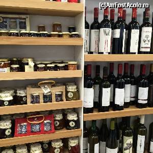 [P16] Carturesti Carusel- Vinuri bune si gemuri delicioase.  » foto by Floria
 - 
<span class="allrVoted glyphicon glyphicon-heart hidden" id="av604401"></span>
<a class="m-l-10 hidden" id="sv604401" onclick="voting_Foto_DelVot(,604401,3511)" role="button">șterge vot <span class="glyphicon glyphicon-remove"></span></a>
<a id="v9604401" class=" c-red"  onclick="voting_Foto_SetVot(604401)" role="button"><span class="glyphicon glyphicon-heart-empty"></span> <b>LIKE</b> = Votează poza</a> <img class="hidden"  id="f604401W9" src="/imagini/loader.gif" border="0" /><span class="AjErrMes hidden" id="e604401ErM"></span>