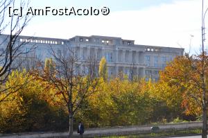 [P04] Academia română » foto by AZE
 - 
<span class="allrVoted glyphicon glyphicon-heart hidden" id="av960414"></span>
<a class="m-l-10 hidden" id="sv960414" onclick="voting_Foto_DelVot(,960414,3511)" role="button">șterge vot <span class="glyphicon glyphicon-remove"></span></a>
<a id="v9960414" class=" c-red"  onclick="voting_Foto_SetVot(960414)" role="button"><span class="glyphicon glyphicon-heart-empty"></span> <b>LIKE</b> = Votează poza</a> <img class="hidden"  id="f960414W9" src="/imagini/loader.gif" border="0" /><span class="AjErrMes hidden" id="e960414ErM"></span>