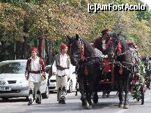 [P17] cai care contrasteaza putenic cu caii putere de pe margine » foto by recul*
 - 
<span class="allrVoted glyphicon glyphicon-heart hidden" id="av135985"></span>
<a class="m-l-10 hidden" id="sv135985" onclick="voting_Foto_DelVot(,135985,3511)" role="button">șterge vot <span class="glyphicon glyphicon-remove"></span></a>
<a id="v9135985" class=" c-red"  onclick="voting_Foto_SetVot(135985)" role="button"><span class="glyphicon glyphicon-heart-empty"></span> <b>LIKE</b> = Votează poza</a> <img class="hidden"  id="f135985W9" src="/imagini/loader.gif" border="0" /><span class="AjErrMes hidden" id="e135985ErM"></span>