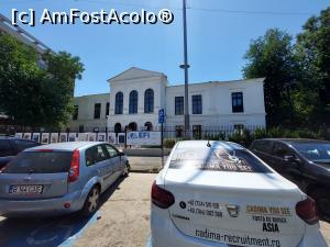 [P11] 11. &bdquo;Casa Scarlat Kretzukescu&rdquo;, fost Muzeu al Literaturii Rom&acirc;ne este astăzi o școală franceză. » foto by msnd
 - 
<span class="allrVoted glyphicon glyphicon-heart hidden" id="av1325469"></span>
<a class="m-l-10 hidden" id="sv1325469" onclick="voting_Foto_DelVot(,1325469,3511)" role="button">șterge vot <span class="glyphicon glyphicon-remove"></span></a>
<a id="v91325469" class=" c-red"  onclick="voting_Foto_SetVot(1325469)" role="button"><span class="glyphicon glyphicon-heart-empty"></span> <b>LIKE</b> = Votează poza</a> <img class="hidden"  id="f1325469W9" src="/imagini/loader.gif" border="0" /><span class="AjErrMes hidden" id="e1325469ErM"></span>