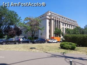 [P18] 18. Am ajuns și l&acirc;ngă sediul guvernului. » foto by msnd
 - 
<span class="allrVoted glyphicon glyphicon-heart hidden" id="av1325476"></span>
<a class="m-l-10 hidden" id="sv1325476" onclick="voting_Foto_DelVot(,1325476,3511)" role="button">șterge vot <span class="glyphicon glyphicon-remove"></span></a>
<a id="v91325476" class=" c-red"  onclick="voting_Foto_SetVot(1325476)" role="button"><span class="glyphicon glyphicon-heart-empty"></span> <b>LIKE</b> = Votează poza</a> <img class="hidden"  id="f1325476W9" src="/imagini/loader.gif" border="0" /><span class="AjErrMes hidden" id="e1325476ErM"></span>