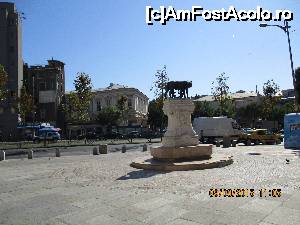 [P19] Piata Roma si Lupa capitolina » foto by elviramvio
 - 
<span class="allrVoted glyphicon glyphicon-heart hidden" id="av686455"></span>
<a class="m-l-10 hidden" id="sv686455" onclick="voting_Foto_DelVot(,686455,3511)" role="button">șterge vot <span class="glyphicon glyphicon-remove"></span></a>
<a id="v9686455" class=" c-red"  onclick="voting_Foto_SetVot(686455)" role="button"><span class="glyphicon glyphicon-heart-empty"></span> <b>LIKE</b> = Votează poza</a> <img class="hidden"  id="f686455W9" src="/imagini/loader.gif" border="0" /><span class="AjErrMes hidden" id="e686455ErM"></span>