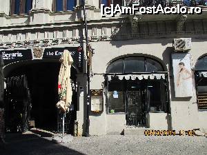 [P22] Intrarea din Lipscani la Hanul cu tei » foto by elviramvio
 - 
<span class="allrVoted glyphicon glyphicon-heart hidden" id="av686458"></span>
<a class="m-l-10 hidden" id="sv686458" onclick="voting_Foto_DelVot(,686458,3511)" role="button">șterge vot <span class="glyphicon glyphicon-remove"></span></a>
<a id="v9686458" class=" c-red"  onclick="voting_Foto_SetVot(686458)" role="button"><span class="glyphicon glyphicon-heart-empty"></span> <b>LIKE</b> = Votează poza</a> <img class="hidden"  id="f686458W9" src="/imagini/loader.gif" border="0" /><span class="AjErrMes hidden" id="e686458ErM"></span>