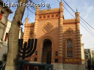 [P01] Templul Coral și monumentul Holocaustului.  » foto by elviramvio
 - 
<span class="allrVoted glyphicon glyphicon-heart hidden" id="av715207"></span>
<a class="m-l-10 hidden" id="sv715207" onclick="voting_Foto_DelVot(,715207,3511)" role="button">șterge vot <span class="glyphicon glyphicon-remove"></span></a>
<a id="v9715207" class=" c-red"  onclick="voting_Foto_SetVot(715207)" role="button"><span class="glyphicon glyphicon-heart-empty"></span> <b>LIKE</b> = Votează poza</a> <img class="hidden"  id="f715207W9" src="/imagini/loader.gif" border="0" /><span class="AjErrMes hidden" id="e715207ErM"></span>