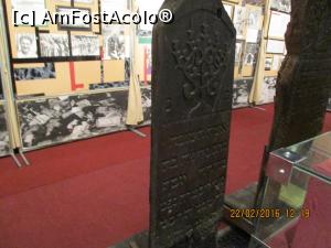 [P27] pietre tombale vechi.  » foto by elviramvio
 - 
<span class="allrVoted glyphicon glyphicon-heart hidden" id="av736945"></span>
<a class="m-l-10 hidden" id="sv736945" onclick="voting_Foto_DelVot(,736945,3511)" role="button">șterge vot <span class="glyphicon glyphicon-remove"></span></a>
<a id="v9736945" class=" c-red"  onclick="voting_Foto_SetVot(736945)" role="button"><span class="glyphicon glyphicon-heart-empty"></span> <b>LIKE</b> = Votează poza</a> <img class="hidden"  id="f736945W9" src="/imagini/loader.gif" border="0" /><span class="AjErrMes hidden" id="e736945ErM"></span>