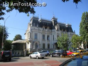 [P22] Palatul Kretzulescu cu fosta seră.  » foto by elviramvio
 - 
<span class="allrVoted glyphicon glyphicon-heart hidden" id="av771519"></span>
<a class="m-l-10 hidden" id="sv771519" onclick="voting_Foto_DelVot(,771519,3511)" role="button">șterge vot <span class="glyphicon glyphicon-remove"></span></a>
<a id="v9771519" class=" c-red"  onclick="voting_Foto_SetVot(771519)" role="button"><span class="glyphicon glyphicon-heart-empty"></span> <b>LIKE</b> = Votează poza</a> <img class="hidden"  id="f771519W9" src="/imagini/loader.gif" border="0" /><span class="AjErrMes hidden" id="e771519ErM"></span>