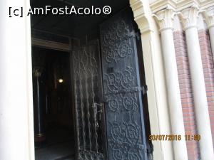 [P03] Usile de lemn si fier.  » foto by elviramvio
 - 
<span class="allrVoted glyphicon glyphicon-heart hidden" id="av772865"></span>
<a class="m-l-10 hidden" id="sv772865" onclick="voting_Foto_DelVot(,772865,3511)" role="button">șterge vot <span class="glyphicon glyphicon-remove"></span></a>
<a id="v9772865" class=" c-red"  onclick="voting_Foto_SetVot(772865)" role="button"><span class="glyphicon glyphicon-heart-empty"></span> <b>LIKE</b> = Votează poza</a> <img class="hidden"  id="f772865W9" src="/imagini/loader.gif" border="0" /><span class="AjErrMes hidden" id="e772865ErM"></span>