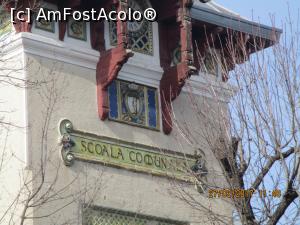 [P03] Ceasul si blazonul deasupra usii principale » foto by elviramvio
 - 
<span class="allrVoted glyphicon glyphicon-heart hidden" id="av837948"></span>
<a class="m-l-10 hidden" id="sv837948" onclick="voting_Foto_DelVot(,837948,3511)" role="button">șterge vot <span class="glyphicon glyphicon-remove"></span></a>
<a id="v9837948" class=" c-red"  onclick="voting_Foto_SetVot(837948)" role="button"><span class="glyphicon glyphicon-heart-empty"></span> <b>LIKE</b> = Votează poza</a> <img class="hidden"  id="f837948W9" src="/imagini/loader.gif" border="0" /><span class="AjErrMes hidden" id="e837948ErM"></span>