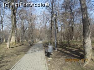 [P40] Parcul Kiseleff » foto by elviramvio
 - 
<span class="allrVoted glyphicon glyphicon-heart hidden" id="av837985"></span>
<a class="m-l-10 hidden" id="sv837985" onclick="voting_Foto_DelVot(,837985,3511)" role="button">șterge vot <span class="glyphicon glyphicon-remove"></span></a>
<a id="v9837985" class=" c-red"  onclick="voting_Foto_SetVot(837985)" role="button"><span class="glyphicon glyphicon-heart-empty"></span> <b>LIKE</b> = Votează poza</a> <img class="hidden"  id="f837985W9" src="/imagini/loader.gif" border="0" /><span class="AjErrMes hidden" id="e837985ErM"></span>