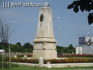 [P10] Ultimul străjer al capitalei.  » foto by elviramvio
 - 
<span class="allrVoted glyphicon glyphicon-heart hidden" id="av996510"></span>
<a class="m-l-10 hidden" id="sv996510" onclick="voting_Foto_DelVot(,996510,3511)" role="button">șterge vot <span class="glyphicon glyphicon-remove"></span></a>
<a id="v9996510" class=" c-red"  onclick="voting_Foto_SetVot(996510)" role="button"><span class="glyphicon glyphicon-heart-empty"></span> <b>LIKE</b> = Votează poza</a> <img class="hidden"  id="f996510W9" src="/imagini/loader.gif" border="0" /><span class="AjErrMes hidden" id="e996510ErM"></span>