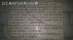 [P25] Placa de inaugurare din 1909, crapată » foto by ultrasro
 - 
<span class="allrVoted glyphicon glyphicon-heart hidden" id="av1063410"></span>
<a class="m-l-10 hidden" id="sv1063410" onclick="voting_Foto_DelVot(,1063410,3511)" role="button">șterge vot <span class="glyphicon glyphicon-remove"></span></a>
<a id="v91063410" class=" c-red"  onclick="voting_Foto_SetVot(1063410)" role="button"><span class="glyphicon glyphicon-heart-empty"></span> <b>LIKE</b> = Votează poza</a> <img class="hidden"  id="f1063410W9" src="/imagini/loader.gif" border="0" /><span class="AjErrMes hidden" id="e1063410ErM"></span>