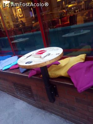 [P06] La intrarea in pasajul ce duce de la strada Blanari spre strada Lipscani, detaliu.  » foto by danaeldreny*
 - 
<span class="allrVoted glyphicon glyphicon-heart hidden" id="av843406"></span>
<a class="m-l-10 hidden" id="sv843406" onclick="voting_Foto_DelVot(,843406,3511)" role="button">șterge vot <span class="glyphicon glyphicon-remove"></span></a>
<a id="v9843406" class=" c-red"  onclick="voting_Foto_SetVot(843406)" role="button"><span class="glyphicon glyphicon-heart-empty"></span> <b>LIKE</b> = Votează poza</a> <img class="hidden"  id="f843406W9" src="/imagini/loader.gif" border="0" /><span class="AjErrMes hidden" id="e843406ErM"></span>