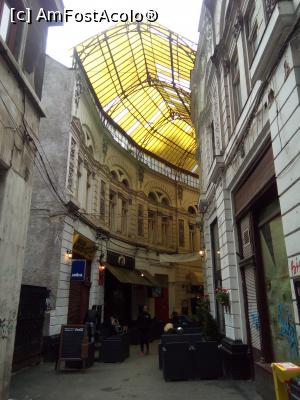[P07] Pasajul Macca Villacrosse, Calea Victoriei – Lipscani, Bucuresti » foto by danaeldreny*
 - 
<span class="allrVoted glyphicon glyphicon-heart hidden" id="av856817"></span>
<a class="m-l-10 hidden" id="sv856817" onclick="voting_Foto_DelVot(,856817,3511)" role="button">șterge vot <span class="glyphicon glyphicon-remove"></span></a>
<a id="v9856817" class=" c-red"  onclick="voting_Foto_SetVot(856817)" role="button"><span class="glyphicon glyphicon-heart-empty"></span> <b>LIKE</b> = Votează poza</a> <img class="hidden"  id="f856817W9" src="/imagini/loader.gif" border="0" /><span class="AjErrMes hidden" id="e856817ErM"></span>