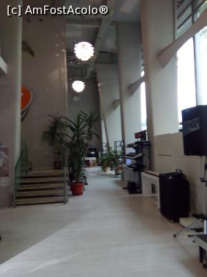 [P31] Magazinul Muzica - Calea Victoriei, numărul 41 – 43, București,  » foto by danaeldreny*
 - 
<span class="allrVoted glyphicon glyphicon-heart hidden" id="av858292"></span>
<a class="m-l-10 hidden" id="sv858292" onclick="voting_Foto_DelVot(,858292,3511)" role="button">șterge vot <span class="glyphicon glyphicon-remove"></span></a>
<a id="v9858292" class=" c-red"  onclick="voting_Foto_SetVot(858292)" role="button"><span class="glyphicon glyphicon-heart-empty"></span> <b>LIKE</b> = Votează poza</a> <img class="hidden"  id="f858292W9" src="/imagini/loader.gif" border="0" /><span class="AjErrMes hidden" id="e858292ErM"></span>