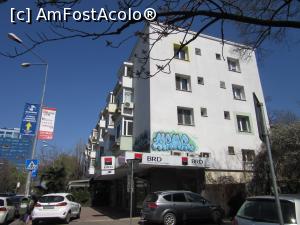 [P03] Pe partea dreaptă, &icirc;nsiruire de blocuri cu 3 etaje din timpul lui Dej » foto by Michi
 - 
<span class="allrVoted glyphicon glyphicon-heart hidden" id="av1290975"></span>
<a class="m-l-10 hidden" id="sv1290975" onclick="voting_Foto_DelVot(,1290975,3511)" role="button">șterge vot <span class="glyphicon glyphicon-remove"></span></a>
<a id="v91290975" class=" c-red"  onclick="voting_Foto_SetVot(1290975)" role="button"><span class="glyphicon glyphicon-heart-empty"></span> <b>LIKE</b> = Votează poza</a> <img class="hidden"  id="f1290975W9" src="/imagini/loader.gif" border="0" /><span class="AjErrMes hidden" id="e1290975ErM"></span>