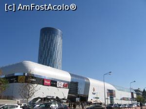 [P01] Mallul Promenada, &icirc;n planul doi Sky Tower » foto by Michi
 - 
<span class="allrVoted glyphicon glyphicon-heart hidden" id="av1291623"></span>
<a class="m-l-10 hidden" id="sv1291623" onclick="voting_Foto_DelVot(,1291623,3511)" role="button">șterge vot <span class="glyphicon glyphicon-remove"></span></a>
<a id="v91291623" class=" c-red"  onclick="voting_Foto_SetVot(1291623)" role="button"><span class="glyphicon glyphicon-heart-empty"></span> <b>LIKE</b> = Votează poza</a> <img class="hidden"  id="f1291623W9" src="/imagini/loader.gif" border="0" /><span class="AjErrMes hidden" id="e1291623ErM"></span>