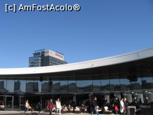 [P10] Sub pasaj » foto by Michi
 - 
<span class="allrVoted glyphicon glyphicon-heart hidden" id="av1291632"></span>
<a class="m-l-10 hidden" id="sv1291632" onclick="voting_Foto_DelVot(,1291632,3511)" role="button">șterge vot <span class="glyphicon glyphicon-remove"></span></a>
<a id="v91291632" class=" c-red"  onclick="voting_Foto_SetVot(1291632)" role="button"><span class="glyphicon glyphicon-heart-empty"></span> <b>LIKE</b> = Votează poza</a> <img class="hidden"  id="f1291632W9" src="/imagini/loader.gif" border="0" /><span class="AjErrMes hidden" id="e1291632ErM"></span>